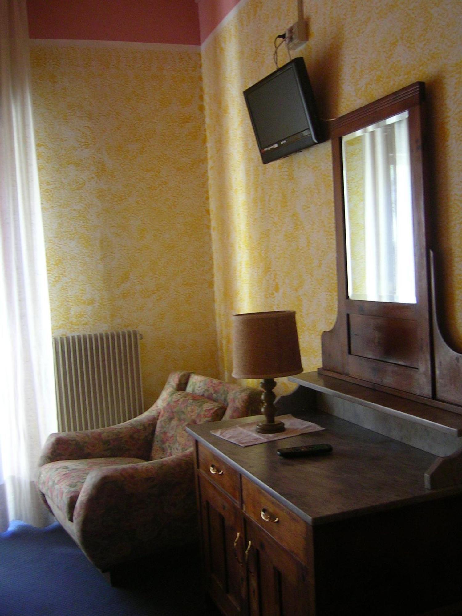 Albergo San Cristoforo Pergine Valsugana Exterior foto